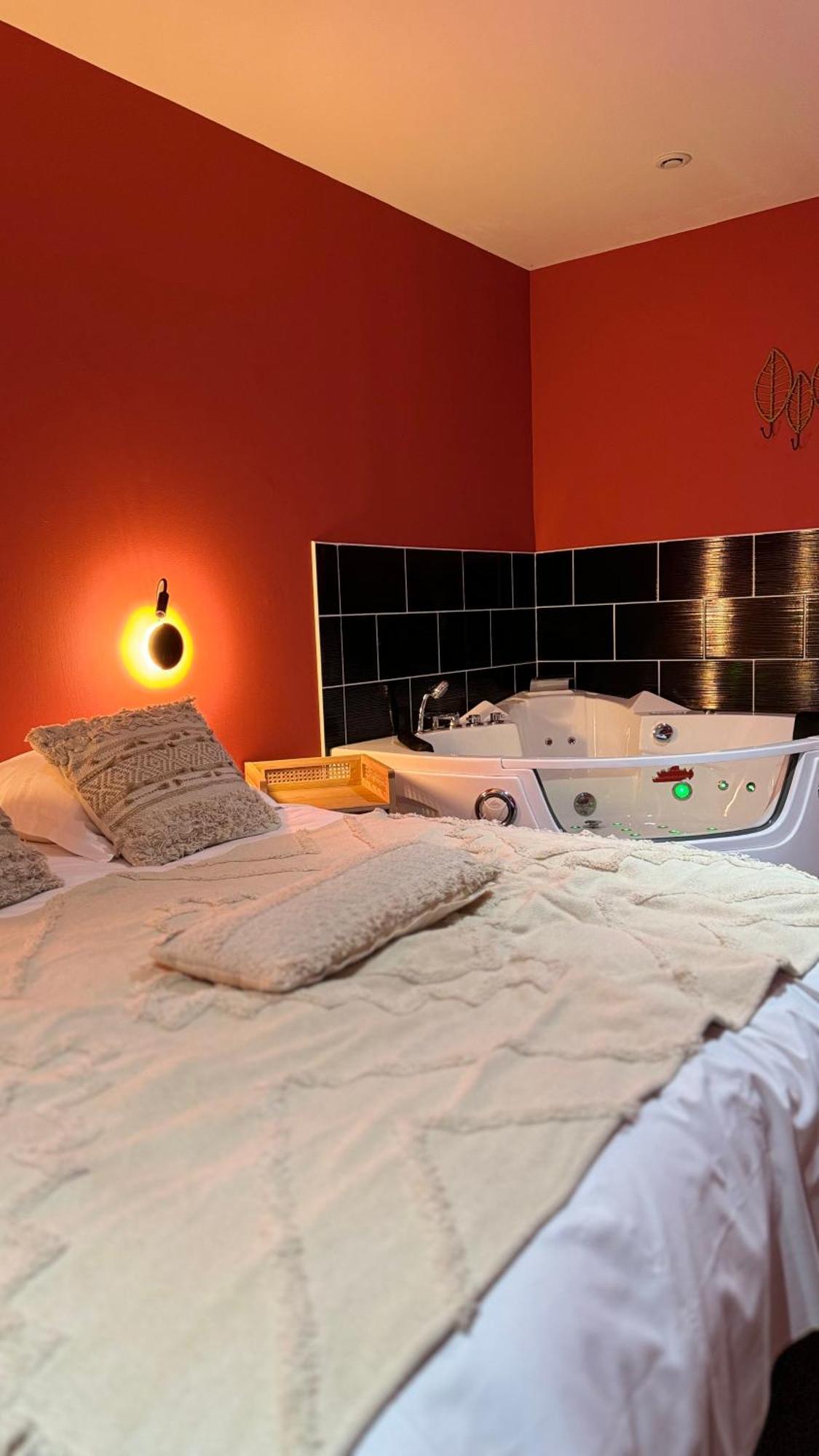 Appartement Balneo Blanche Porte - Arrivee Autonome Tourcoing